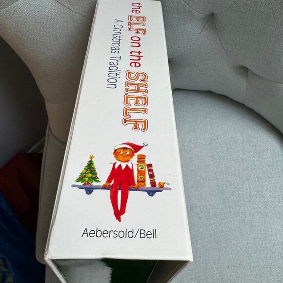 Elf on The Shelf A Christmas Tradition Blue-Eyed Boy Scout Elf & StoryBook - Picture 7 of 7